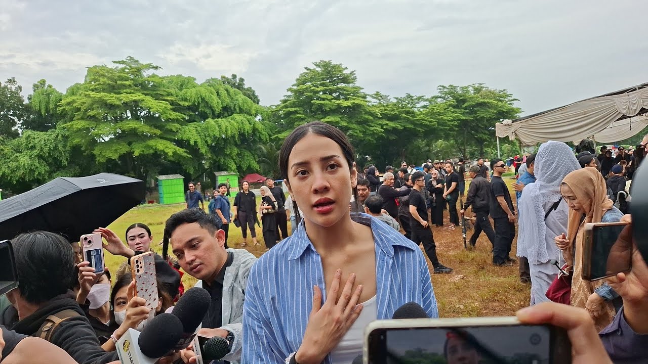 Anya Geraldine Ungkap Momen Tiba-tiba Nangis saat Vidi Aldiano Meninggal