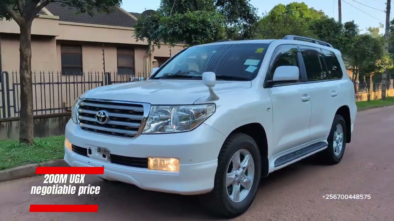 Budget-Friendly Luxury: The 2010 Toyota Land Cruiser V8 in Uganda!
