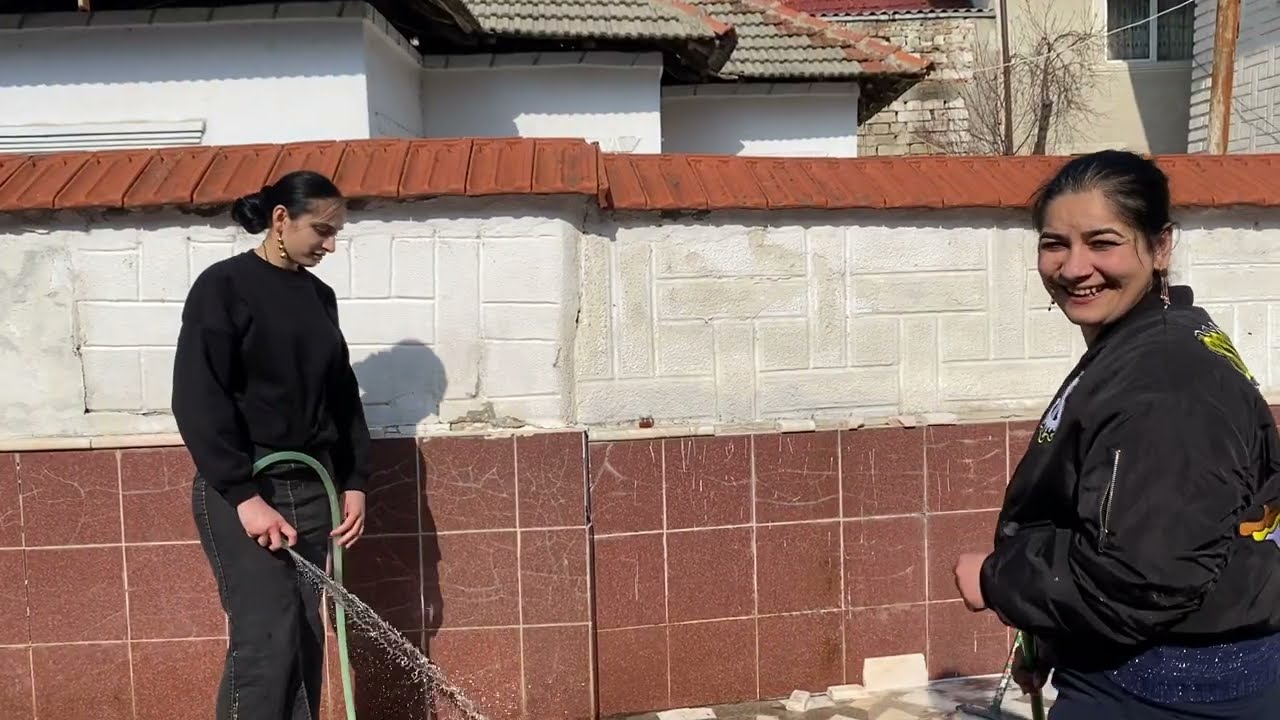 SCANDAL A UMBLAT ÎN TELEFONUL BĂRBATULUI ȘI L-A PRINS CU UNA CARE ARE BOTOX‼️