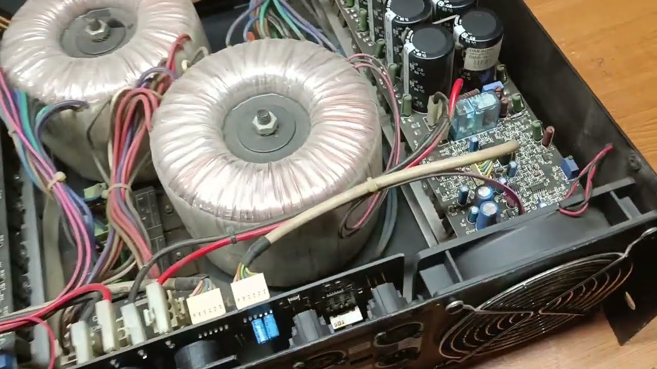 DAS Electronics Erősítő. Ekkorát mèg nem láttam 😲