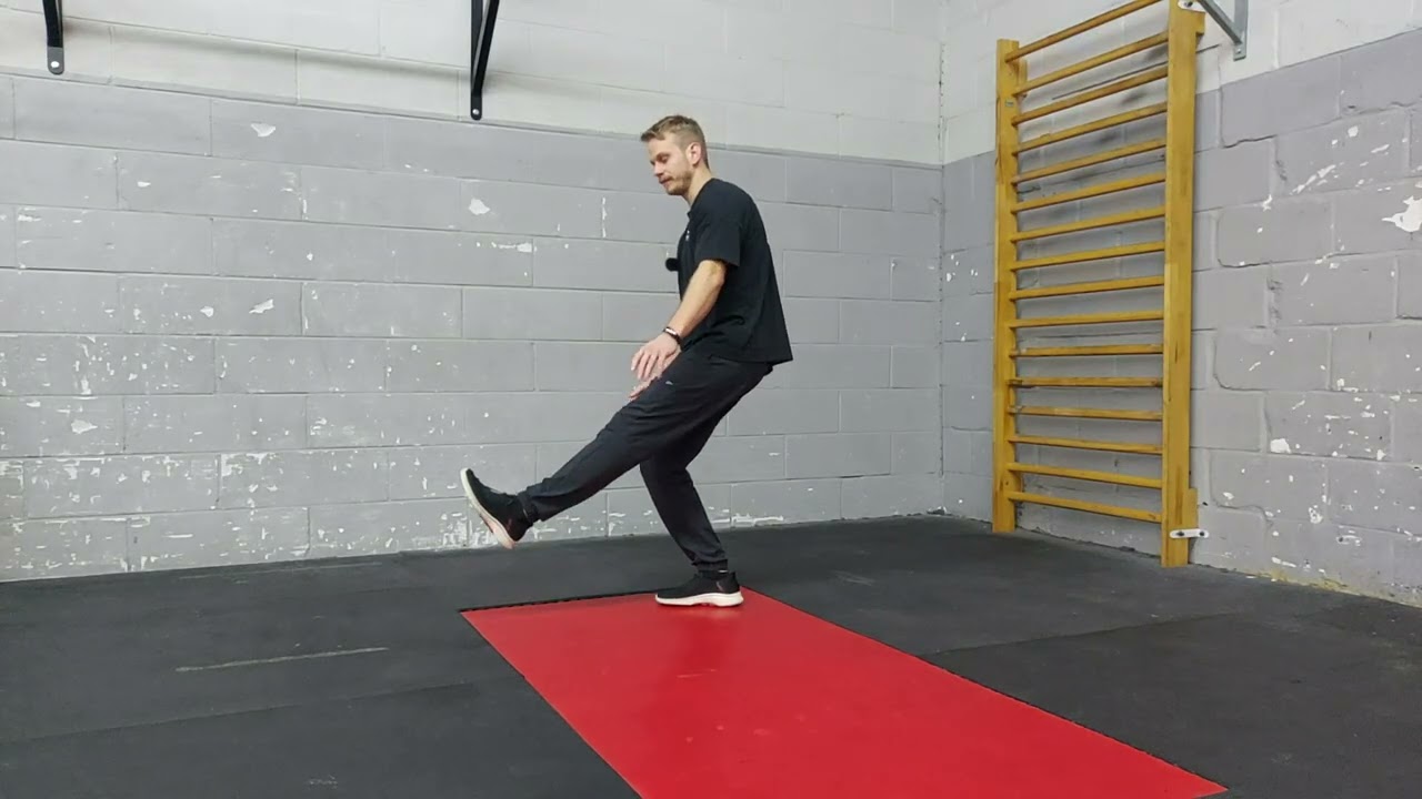 UK Calisthenics | Pistol Squat | Movement Standards