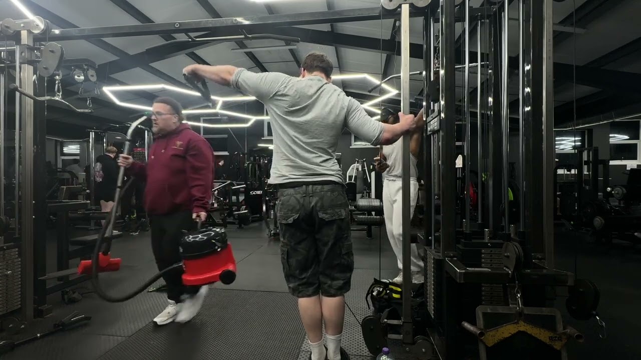 Incredible Shoulder Sesh | Zachary Ridley #74