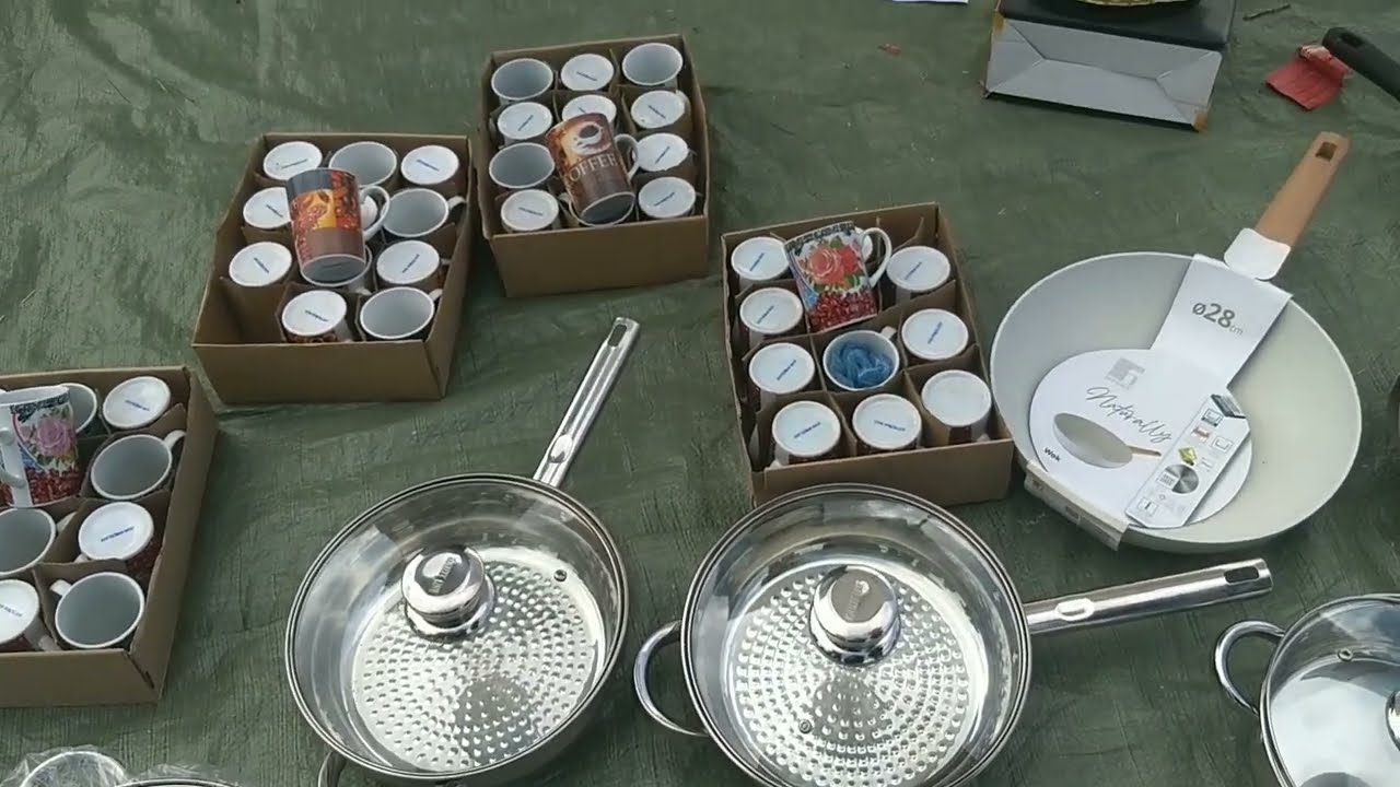 السوق الاسبوع في سيدي حسين مدينه طنجه ارخص الاثمنه ملابس و الخضر 👍