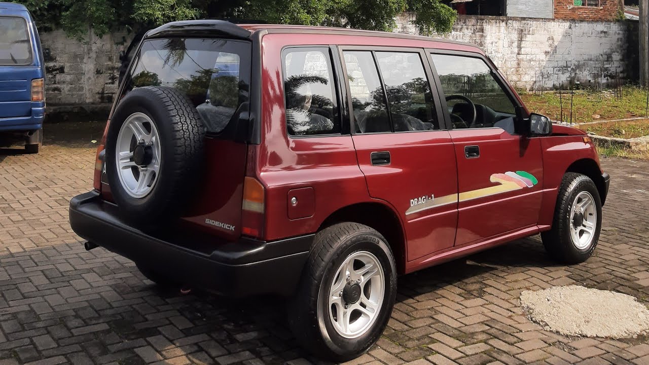 Dijual | Suzuki sidekick 2001 Last edition Antik Km 37rb asli | Serius WA 085712713555