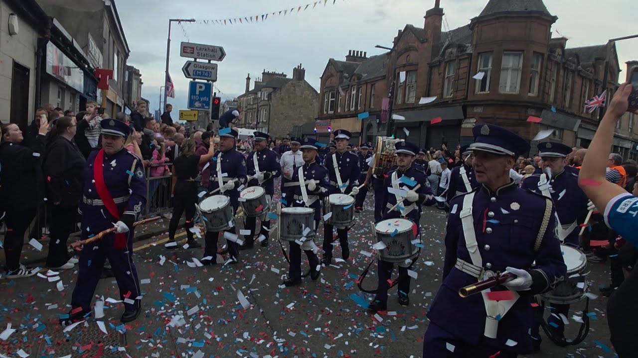 Larkhall Purple Heroes band parade 2025