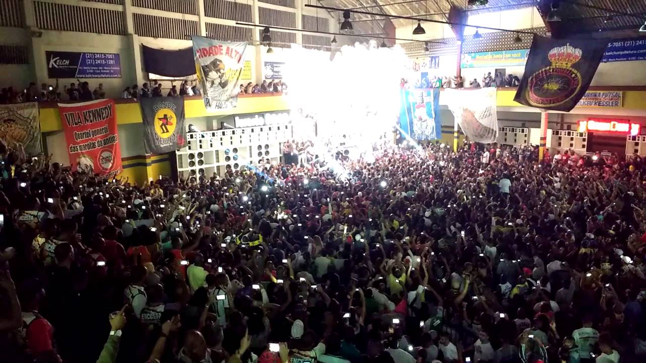 Abertura da Furacão 2000 no Ginásio do Madureira!!!