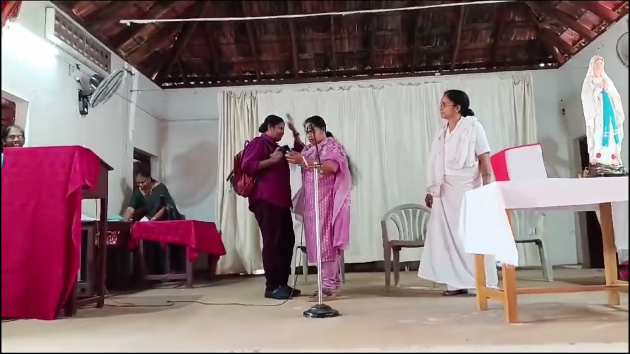 Thatteem Mutteem  (തട്ടീം മുട്ടീം)Skit Mathruvedi