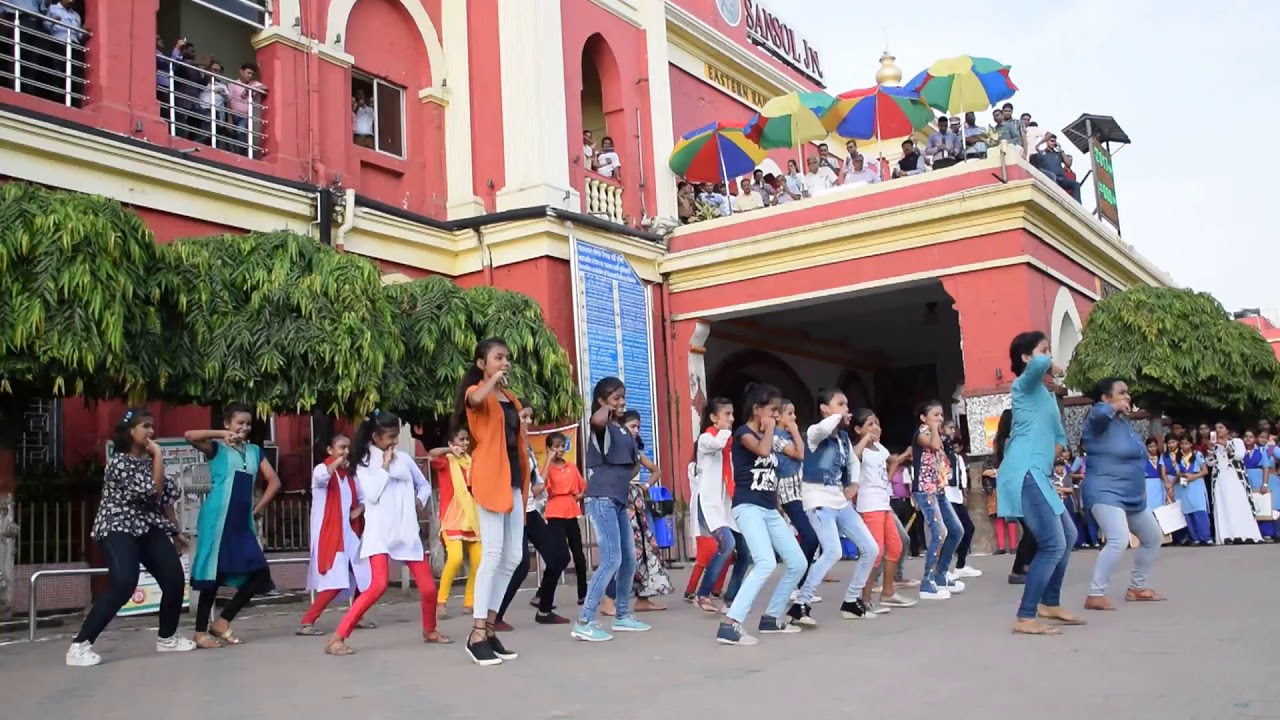 FLASH-MOB @ Asansol Station once again by Nrityoika