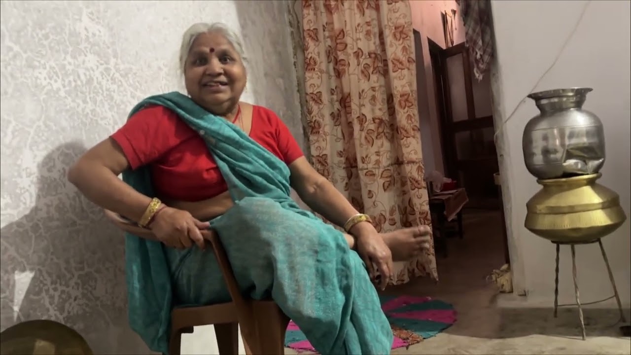 Raat 2 baje Dadi ne dekha BHOOT 😱 | Real Horror Vlog