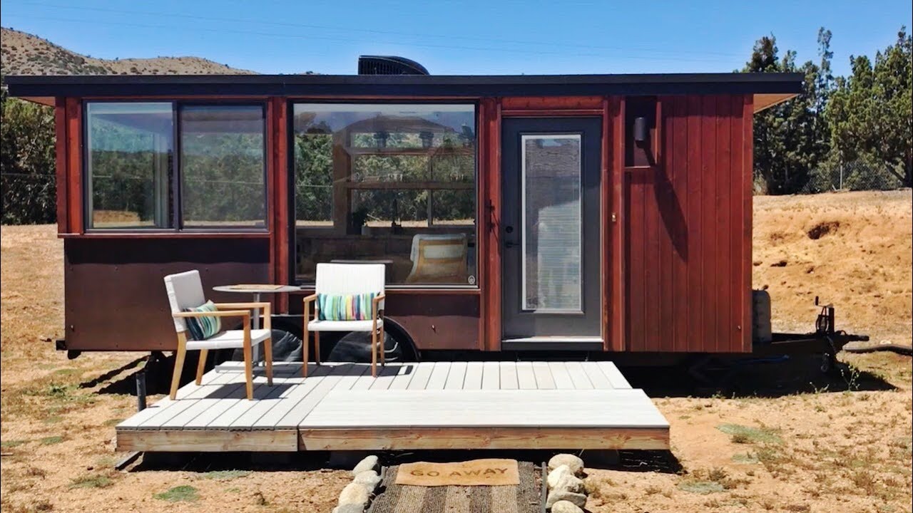 Tiny House Makes Simple Living Easy