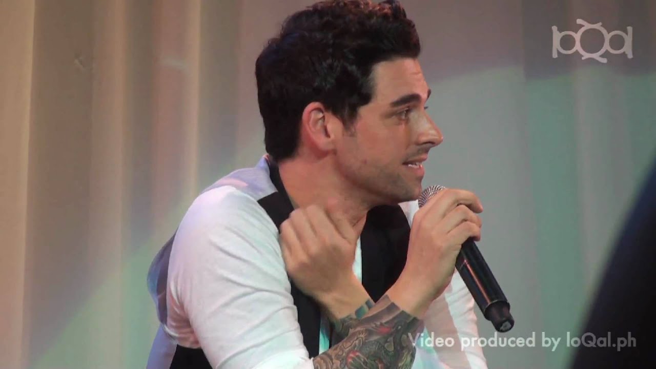 Chris Carrabba shares story behind 