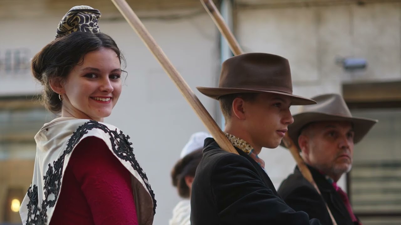 FETE DES GARDIANS et ELECTION DE LA REINE D'ARLES