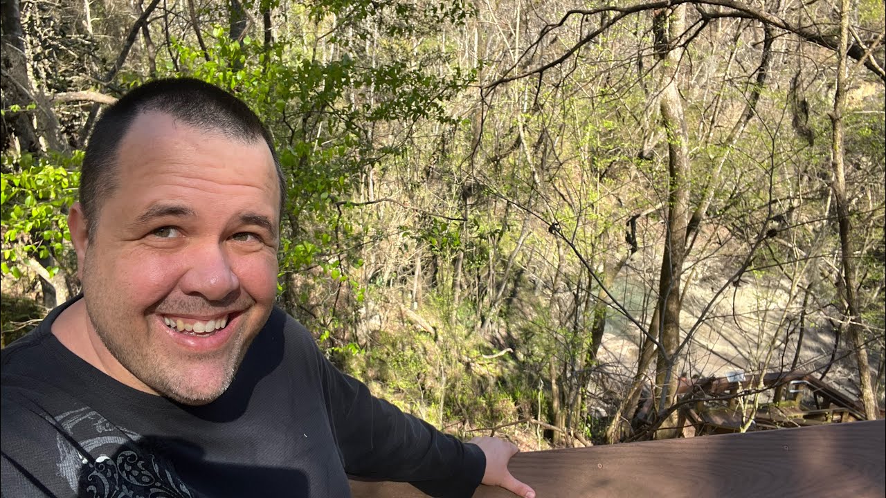 You can VISIT a GIANT Sinkhole in Gainesville Florida! Devil’s Millhopper Geological State Park