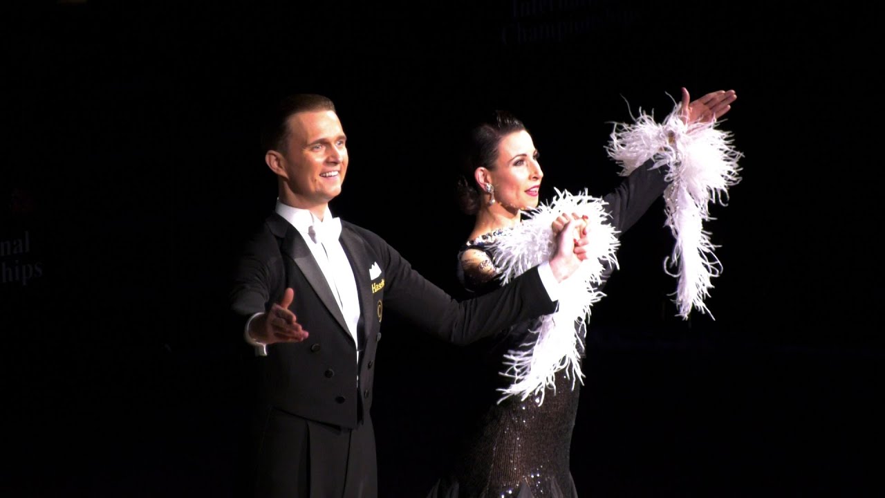 Domen and Natasha retire at the Royal Albert Hall