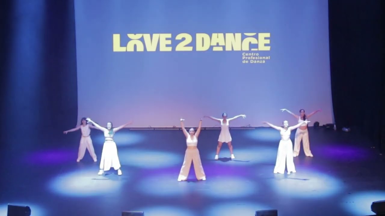 XI PRESENTACIÓN Love 2 Dance / Jazz Dance