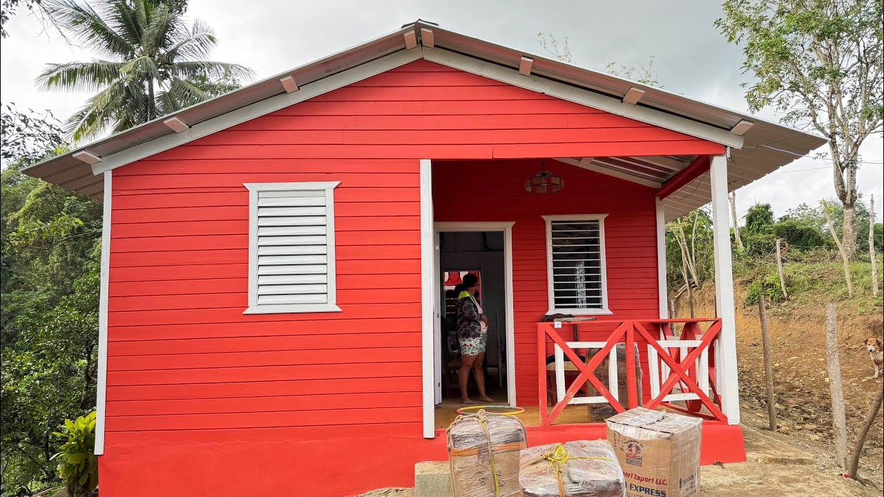 ASÍ QUEDÓ FINALMENTE LA CASA DE ALTAGRACIA EN EL CAMPO TROMPEZÓN GRACIAS A DIOS Y USTEDes  ! 