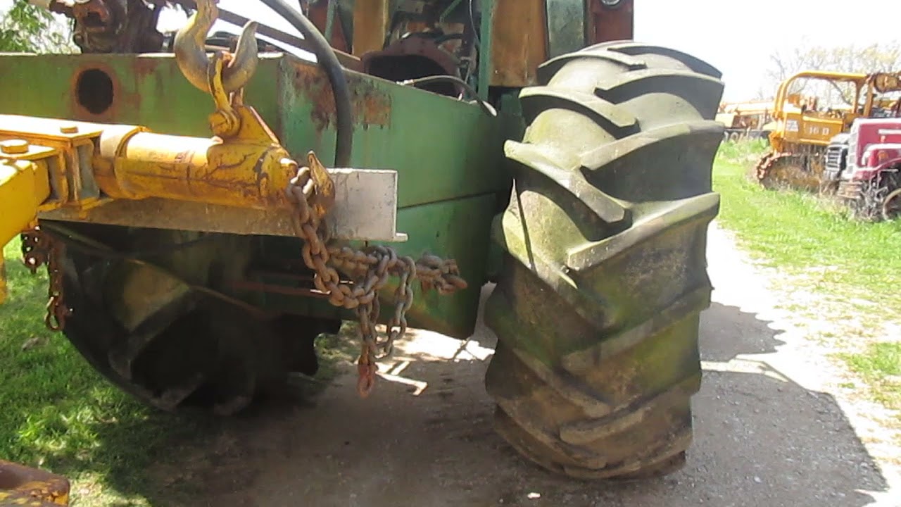 Unloading the 2655 Oliver