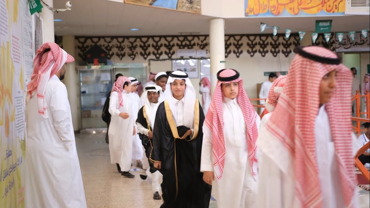 حفل تكريم الخريجين طلاب الصف السادس للعام الدراسي 1444 هـ