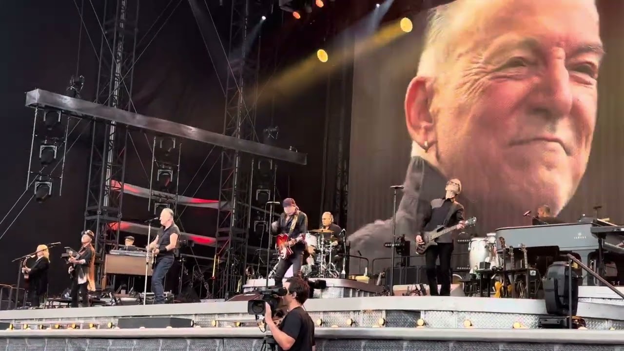 BRUCE SPRINGSTEEN & THE E STREET BAND - Intro, No Surrender, Ghosts München Olympiastadion 23.07.23