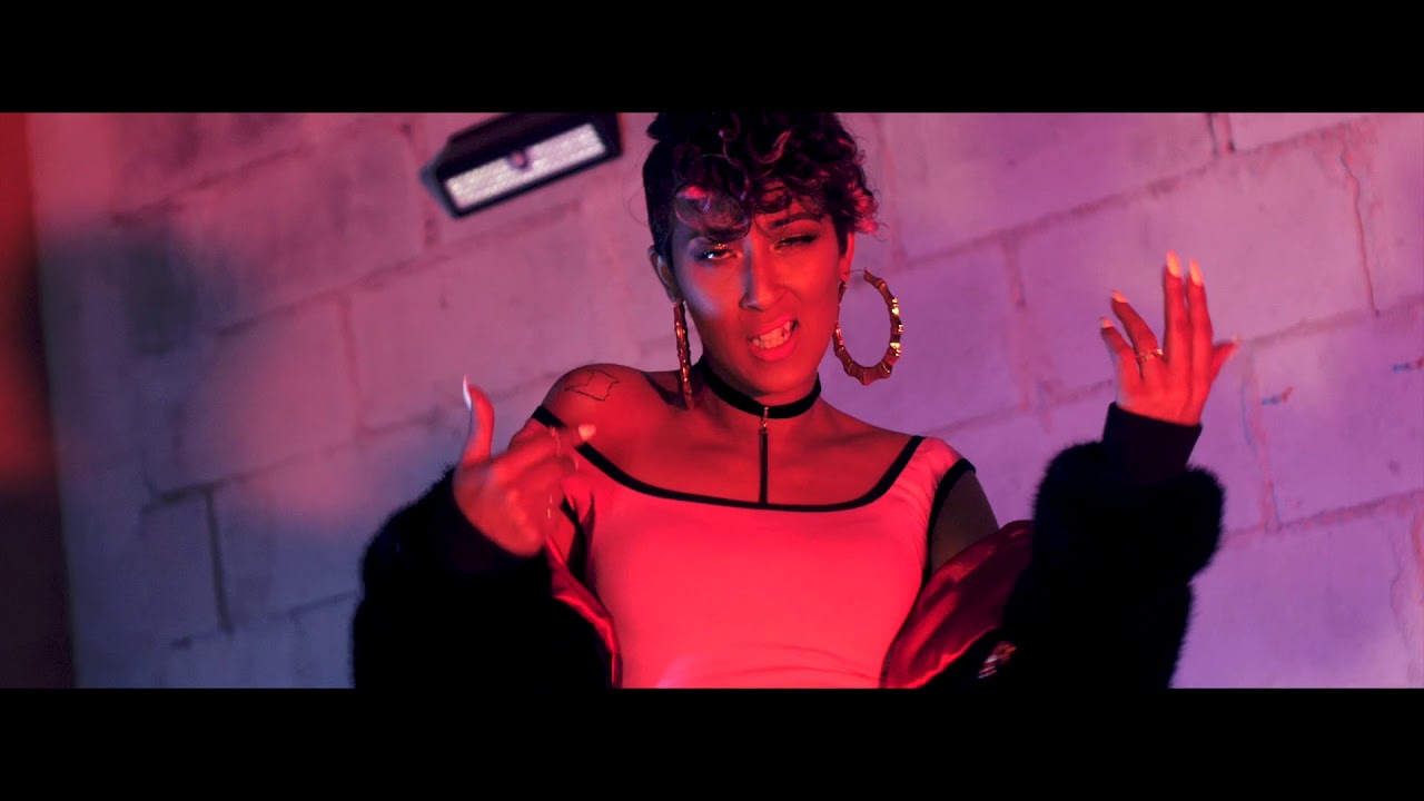 Farrah Fyah - ROLL WITH ME - { OFFICIAL MUSIC VIDEO }