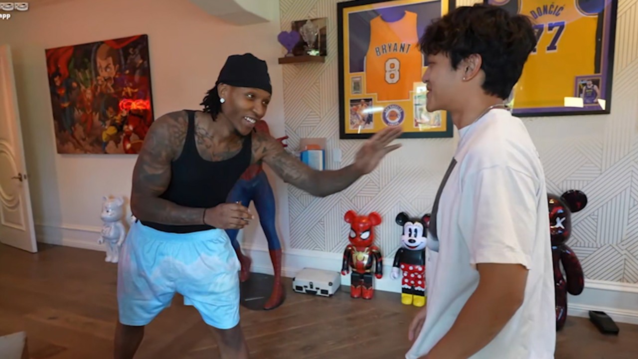 Silky Injures Himself While Messing Around With Jason..
