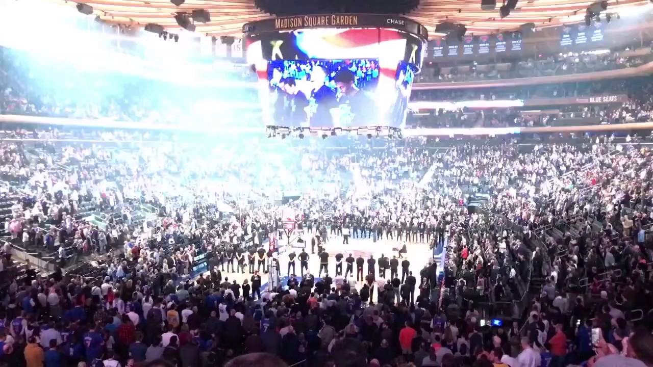 Joey Dosik — National Anthem @ Madison Square Garden