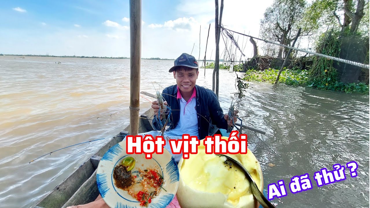 Câu tôm càng khủng và ăn thử hột vịt thối trên túp lều cây bần | Khói bếp -tv 65