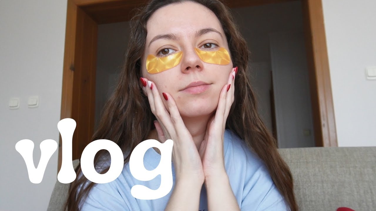 vlog// what's in my work bag, back to yoga & car talks