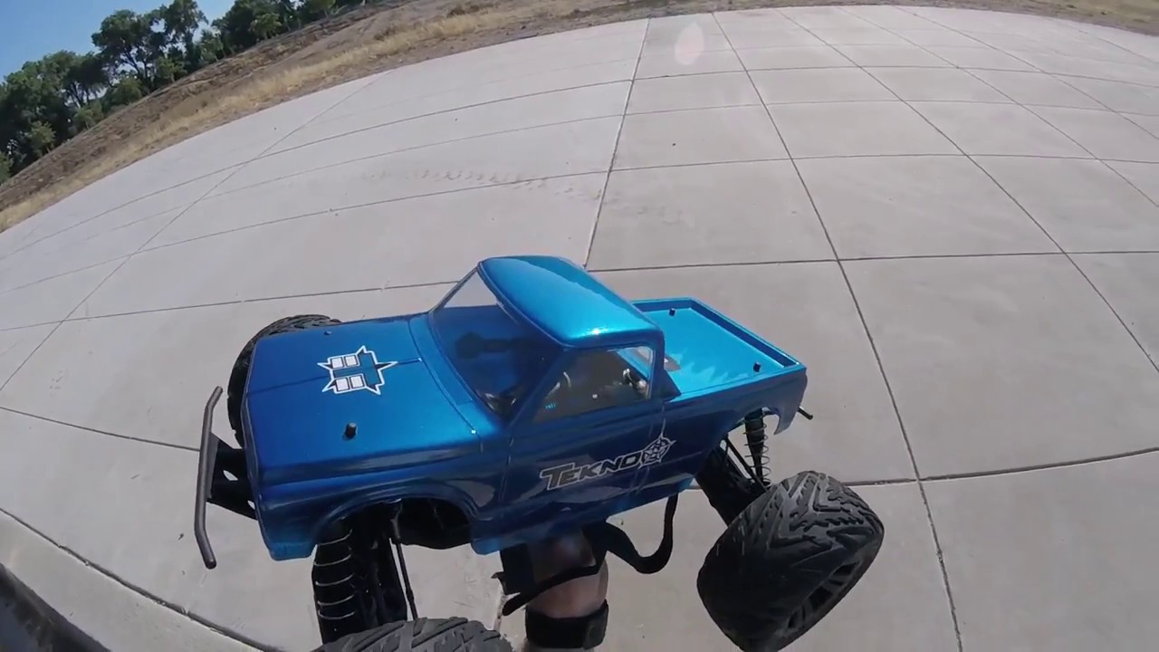 TEKNO MT410 "Breaking... it In?" first bash, with Tekno Hybrid, Senton, and Kraton 6s