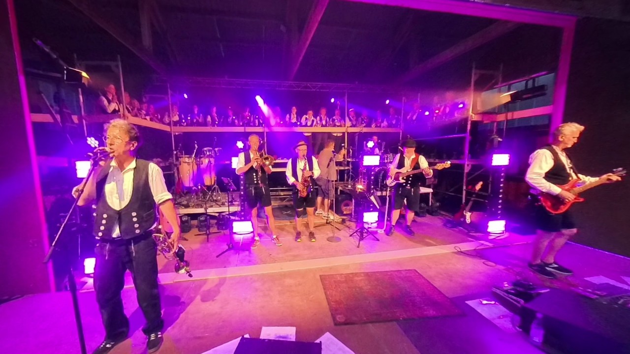 LUDDI mit SunriSing: Gib niämols uf (live 2024)