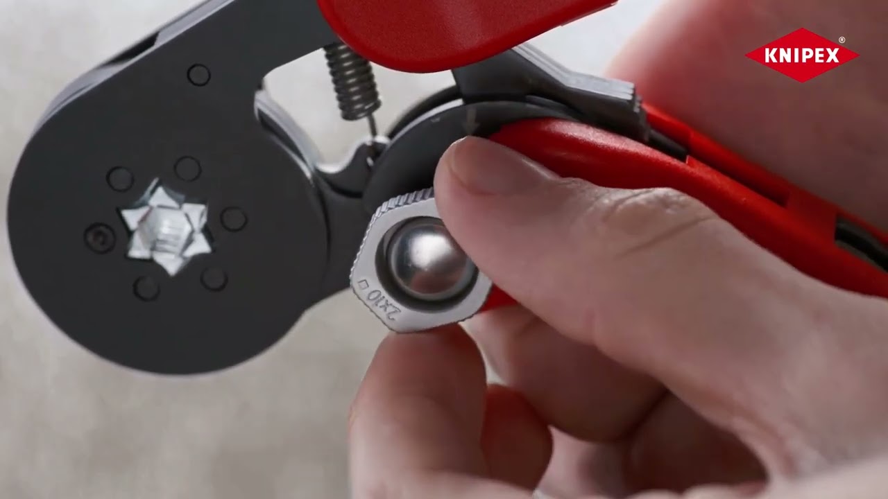 KNIPEX Önbeálló krimpelő fogó, 4 / 6 tüskés 97 53 14 - DEU