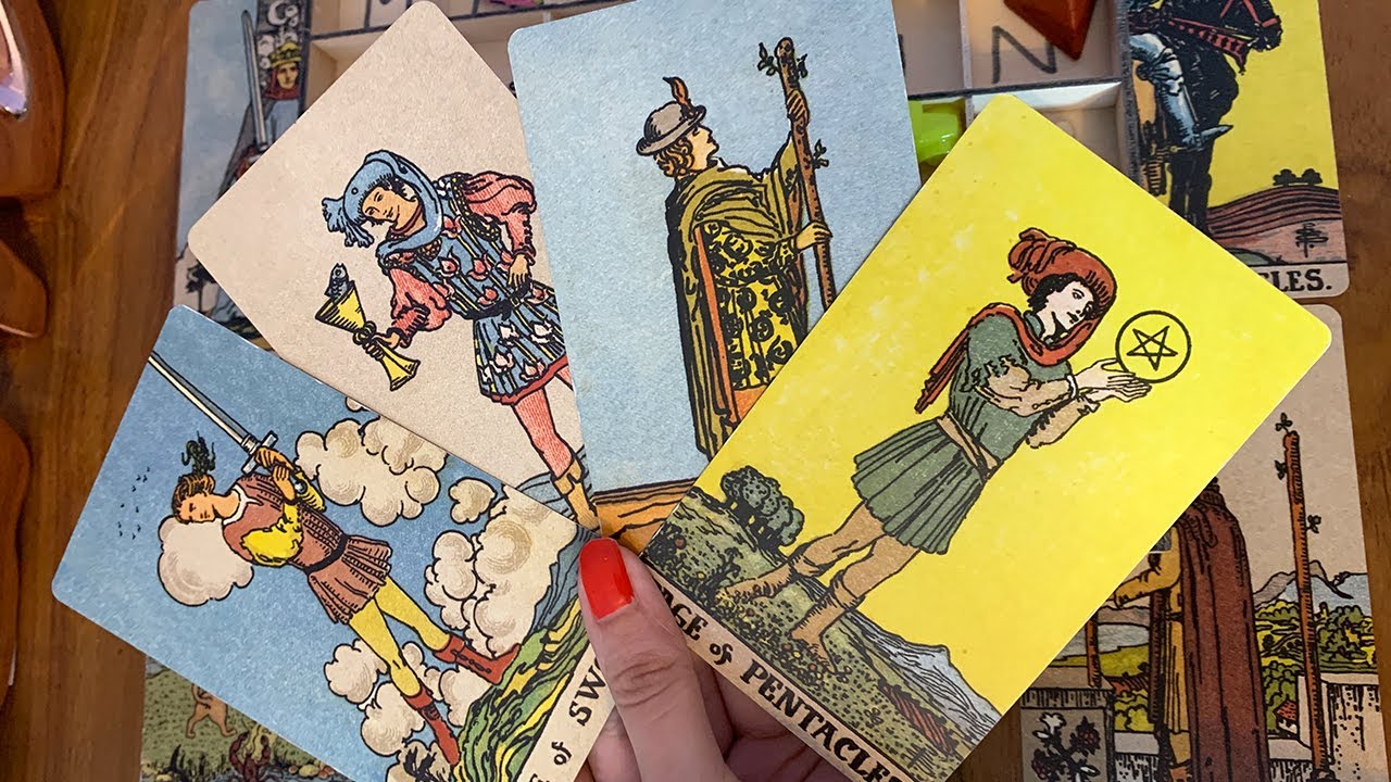 CAPRICORN 2021 *YOU MUST WATCH THIS!!*  😱🔮  Psychic Tarot Card Charms Reading (Jan-Dec 2021)