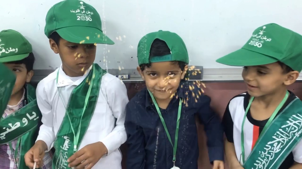 مهرجان النخلة الإجتماعي بمدرسة بشر بن معاوية الابتدائية بتبوك