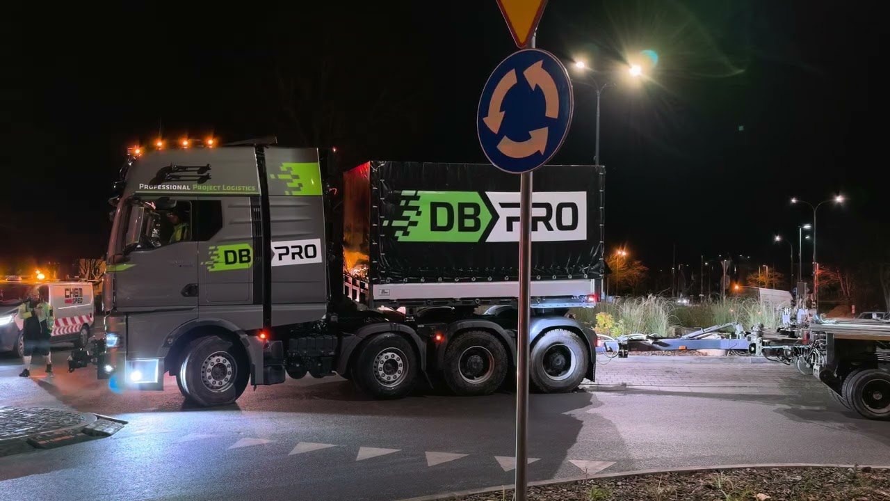Transporty nienormatywne 25 listopada 2025 we Władysławowie