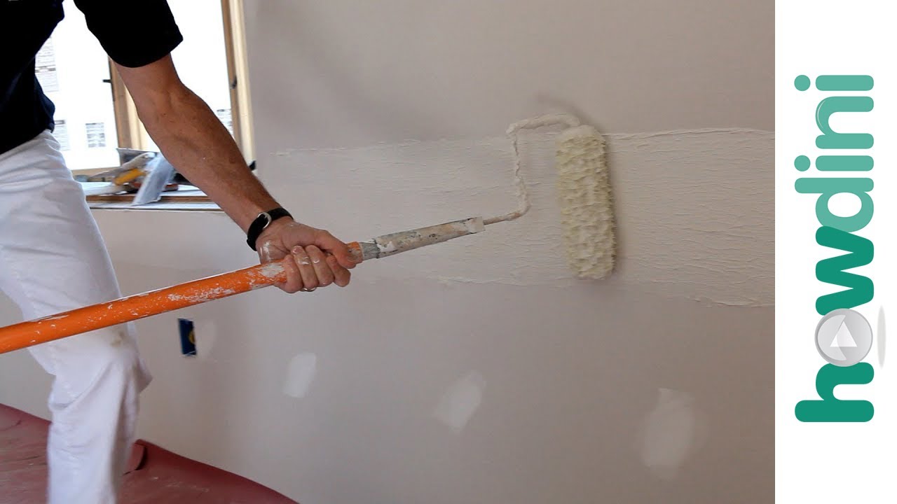 How to Roll Compound on Drywall Seams to Save Time