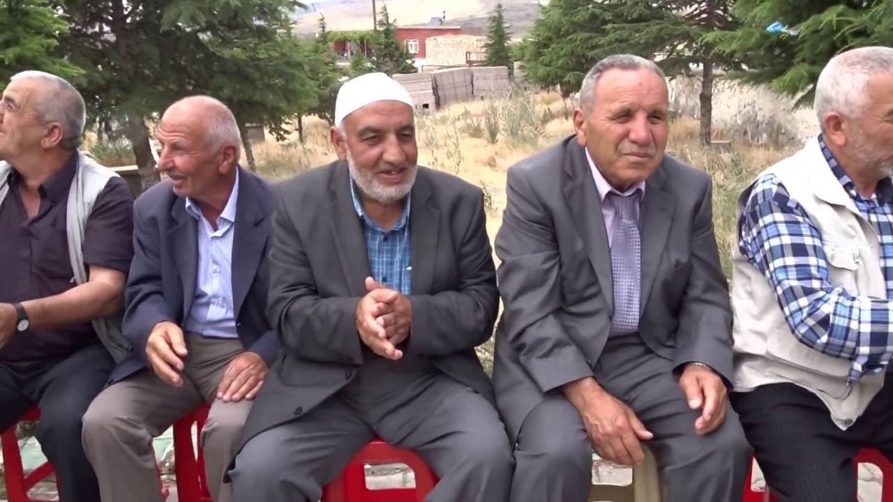 ÇAKILLI KÖYÜ RAMAZAN BAYRAMI MEZARLIKTA BAYRAMLAŞMA 2016