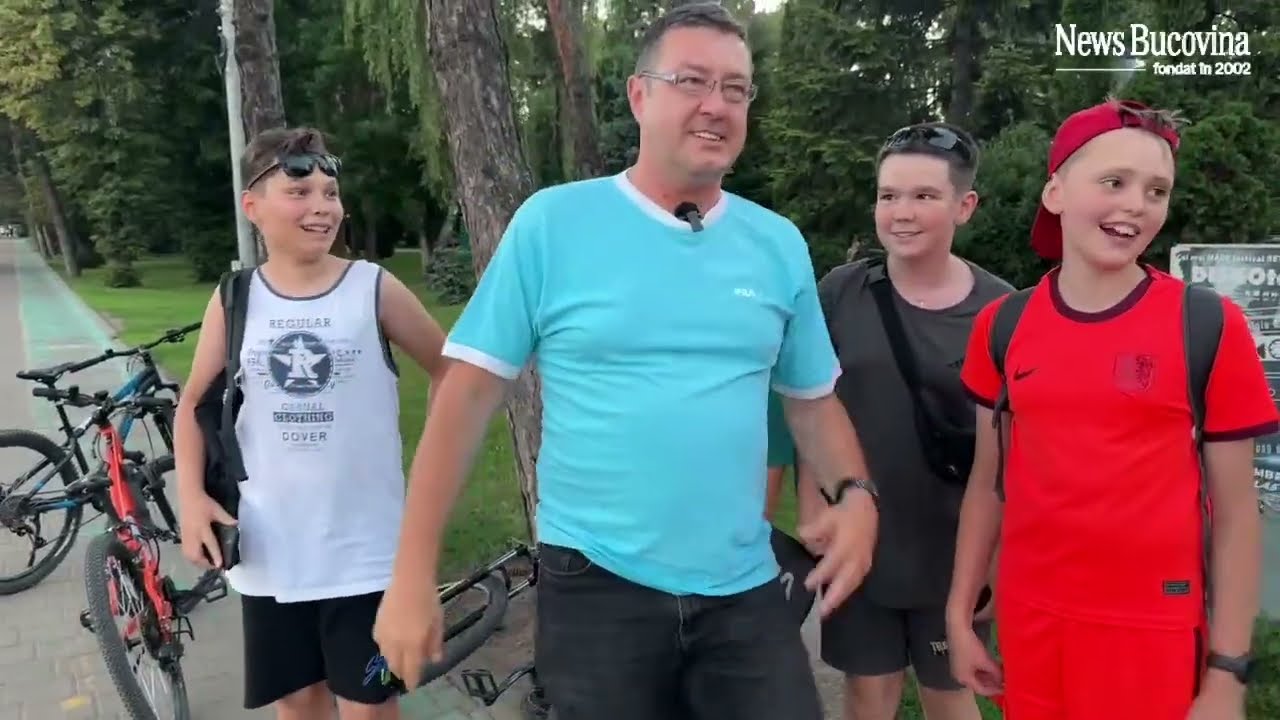 O luăm de la capăt - la Suceava bulevardul începe să se surpe
