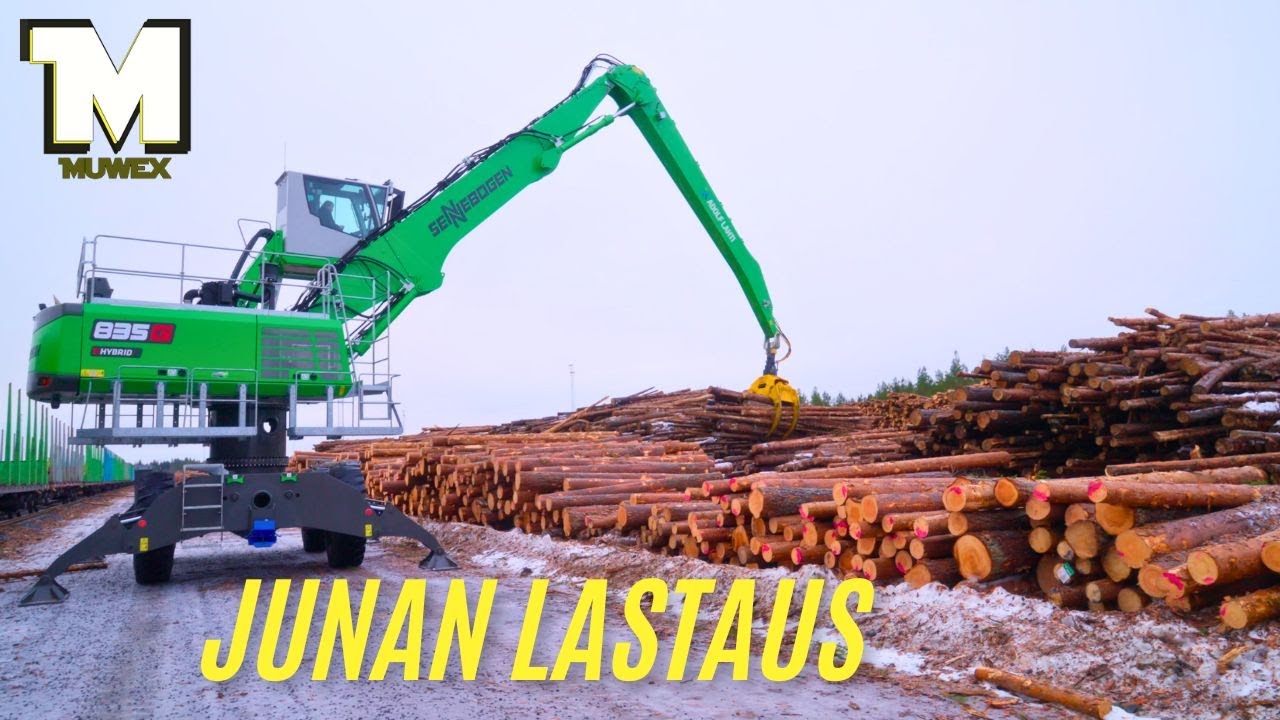 Seinäjoella Raakapuuterminaalilla junan lastausta - Sennebogen 835G Hybrid - Adolf Lahti