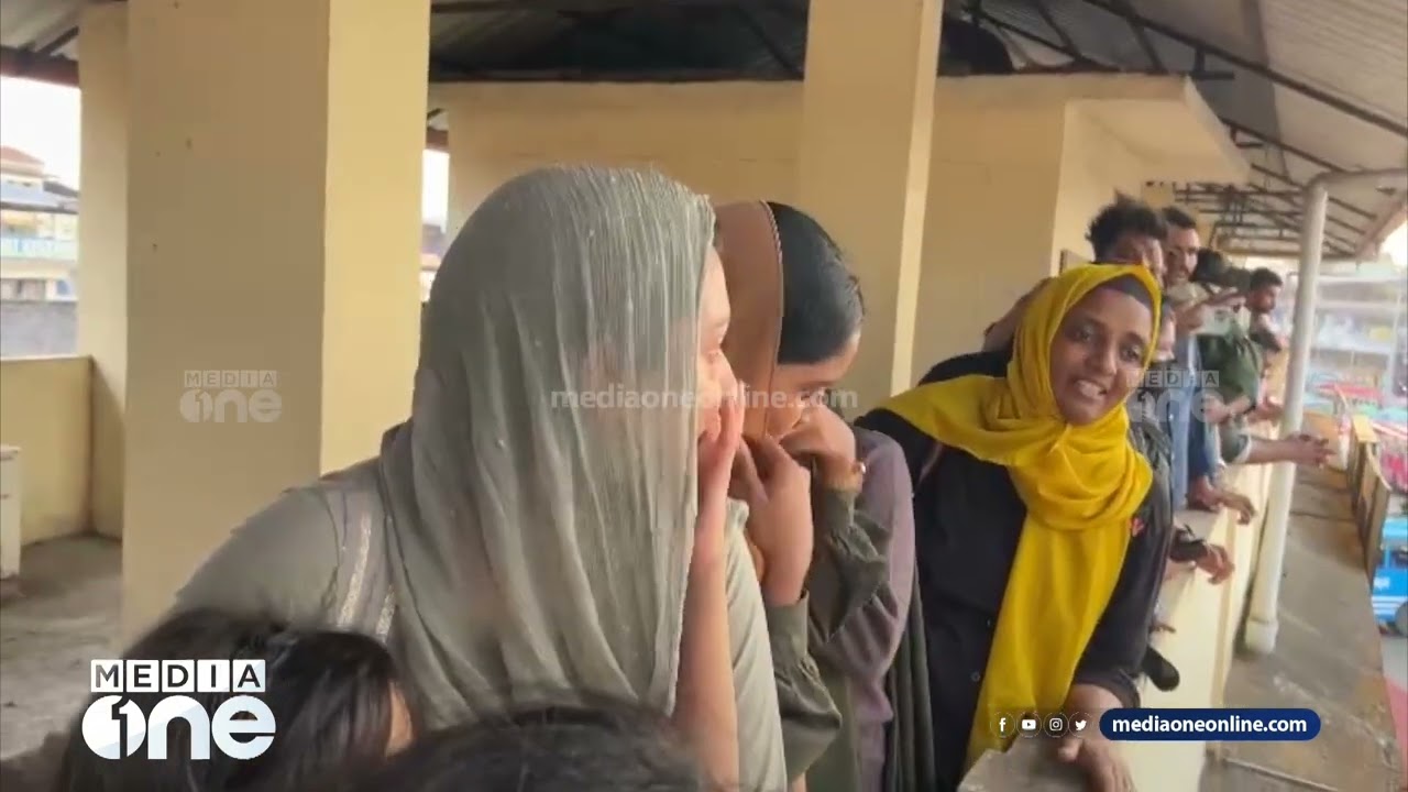 കൊട്ടിക്കലാശം കാണാനെത്തി ഷാഫി പറമ്പിലിന്റെ ഭാര്യയും മകളും | shafi parambil