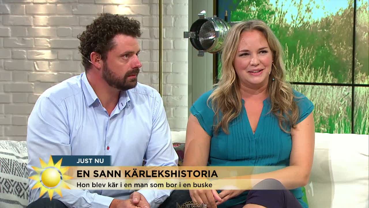 Emmy blev handlöst förälskad i en hemlös - Nyhetsmorgon (TV4)