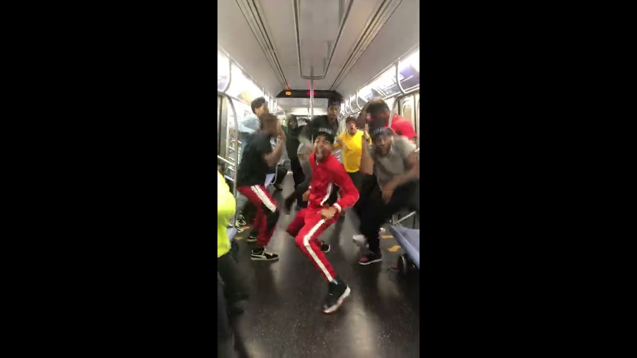 BEST ENERGY A NYC SUBWAY EVER HAD ( New York City Train Show )