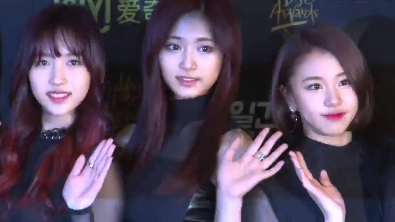 [160121] TWICE - Golden Disc Awards (Redcarpet)