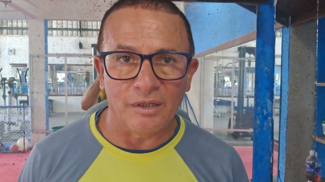 A Web R&aacute;dio TV Sotero apresenta o Professor Ailton Lima dando Academia boa forma. 