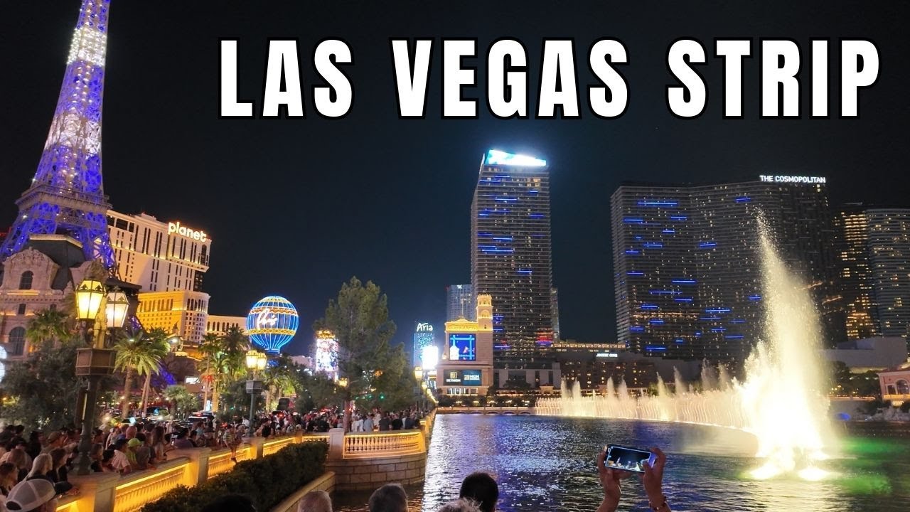 Walking Las Vegas Strip January 2026 - New Lunar Displays Coming To Hotels & More