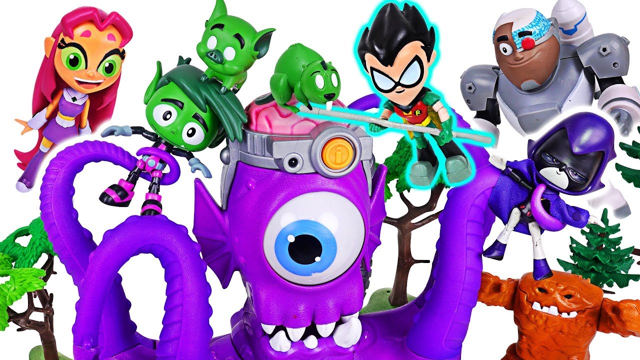 Teen Titans Go! Robin, Beast Boy, Cyborg! Defeat alien octopus from Halloween pumpkins! #DuDuPopTOY