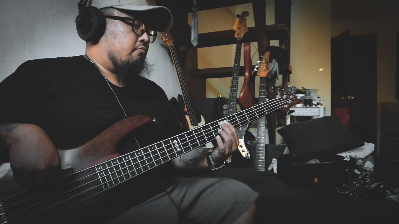 STOP LOVING YOU - TOTO (BASS COVER)