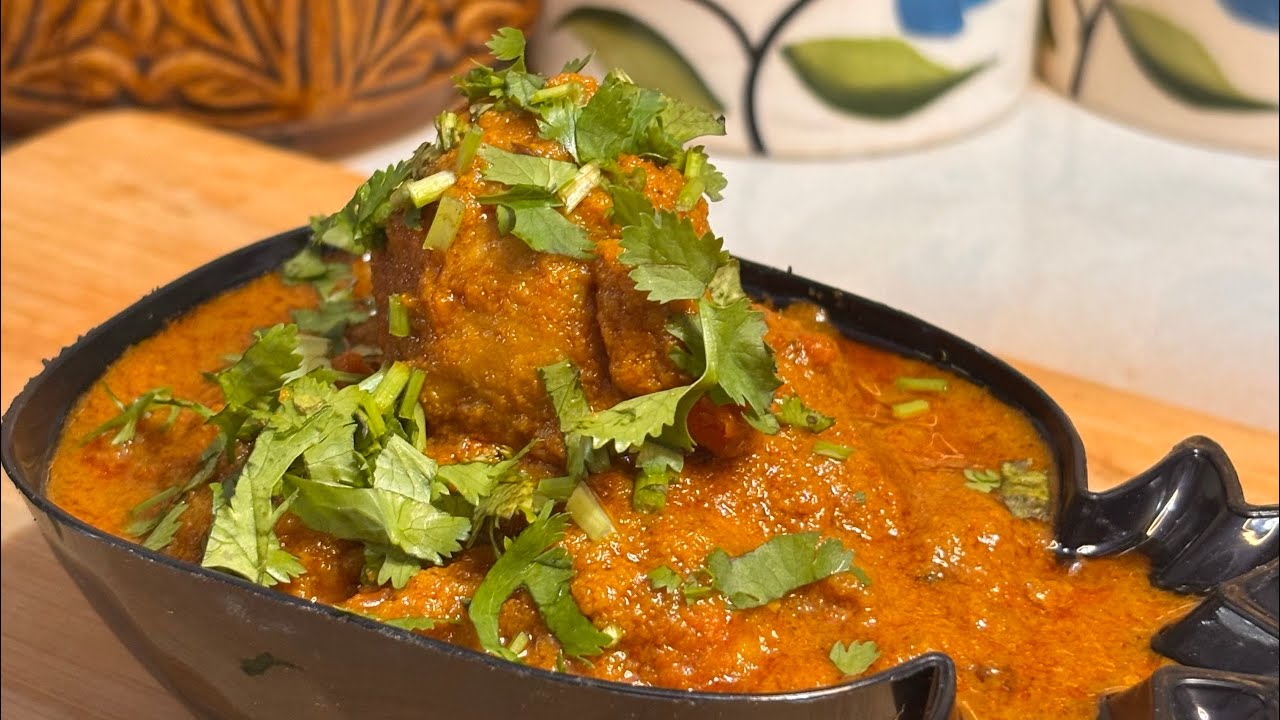 मज़ेदार बेसन की सब्जी  जो आपको पसंद आएगी 😊 #foodiesfavoritechannel #foodforfoodies #recipe #khana 