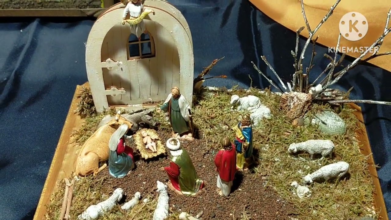 Christmas cribe miniature /മനോഹരങ്ങളായ കുഞ്ഞു ക്രിസ്മസ് കൂടുകൾ / vatican papa church 