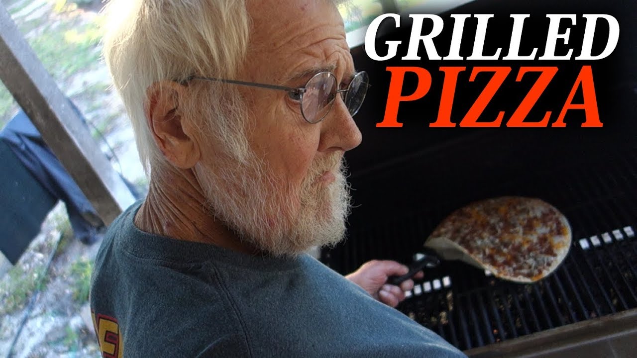 THE BEST GRILLED PIZZA EVER!!
