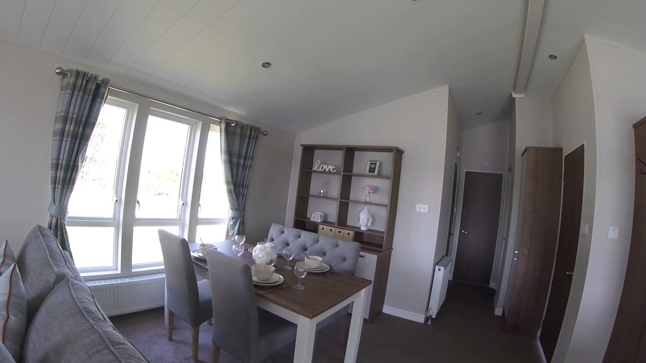 Willerby Pinehurst Lodge Video Walk Through with Allison